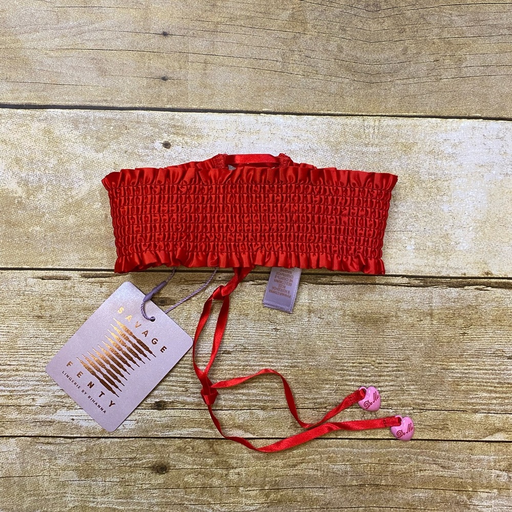 NWT Savage x Fenty Red Belt